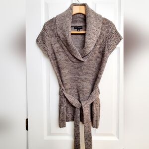 Short sleave sweater